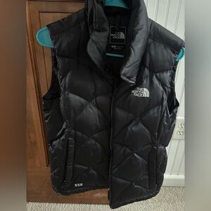 The North Face Black 550 Vest